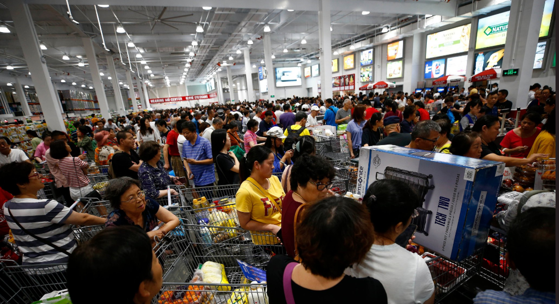 chaos-long-lines-as-costco-opens-first-china-store-in-shanghai